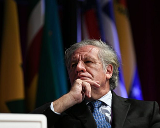 Señala Secretario General de la OEA retos para la democracia en América Latina