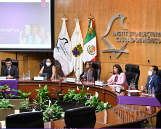 Visibilizar casos de violencia contra las mujeres para atenderlos y erradicarlos, señala especialista en Conferencia sobre la Ley Olimpia organizada por el IECM
