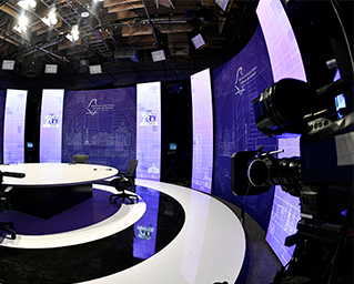 El domingo, Primer Debate a la Jefatura de Gobierno