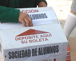 IECM coorganiza elecciones en Secundarias Técnicas, como primer acercamiento a juventudes a la cultura democrática
