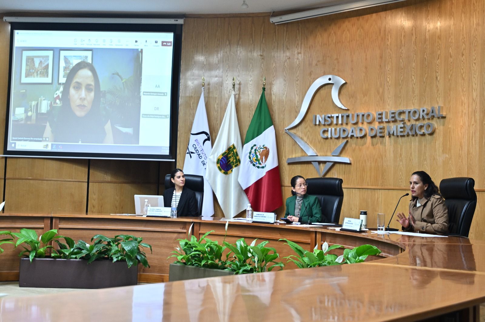 Analiza IECM sentencia icónica sobre sustitución  de una candidata mujer en el pasado Proceso Electoral