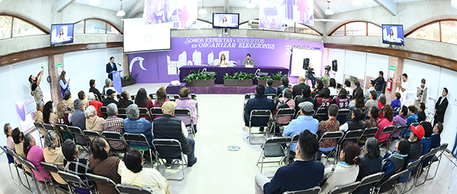 Personas mayores de 60 años participan en foro para garantizar su  representación política en las próximas elecciones