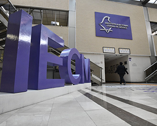 Impulsa IECM reflexión colectiva sobre violencia de género