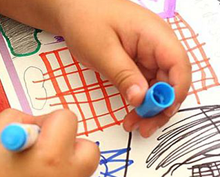 Consulta para niñas, niños y adolescentes