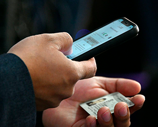 Crece comunidad chilanga en el mundo: aumenta credencialización desde el extranjero