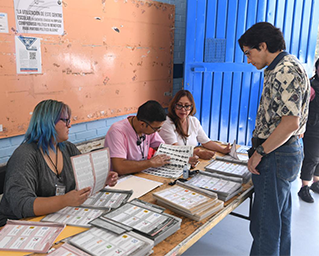 Más de 2 mil 900 personas se postulan para ocupar plazas del Servicio Profesional Electoral en el IECM